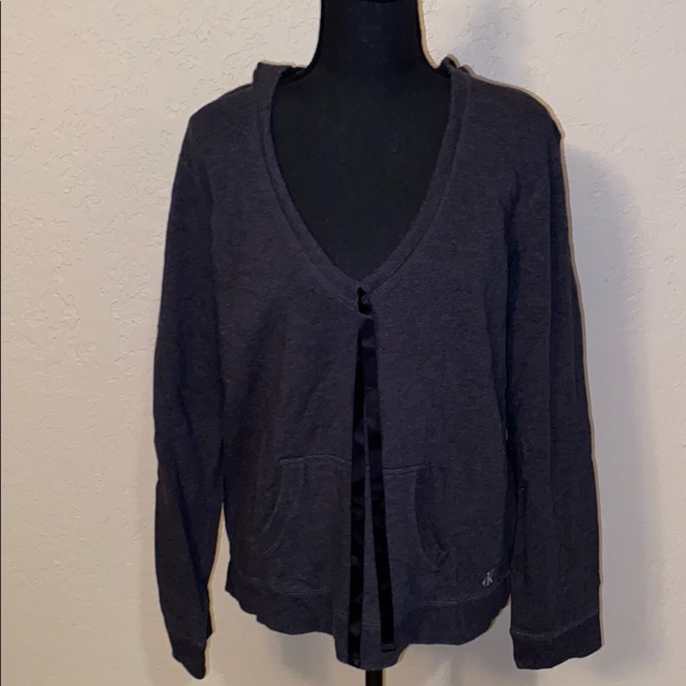 NWOT Calvin Klein v-neck loungewear size Xl grey